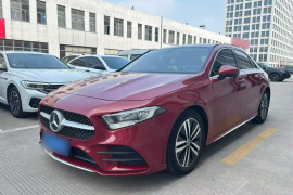 奔驰A级 2020款 A 180 L 运动轿车