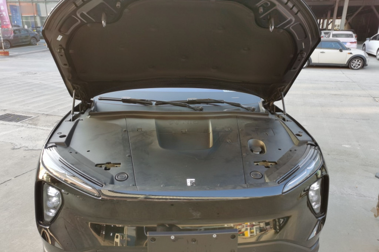 蔚来ES6 2024款 75kWh机舱底盘24