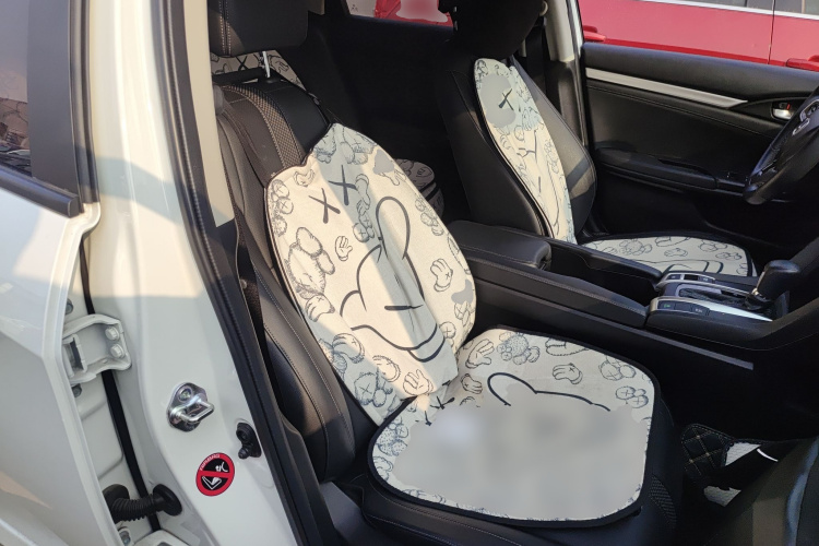 本田 思域 2019款 180TURBO CVT尚擎版 国VI局部细节41