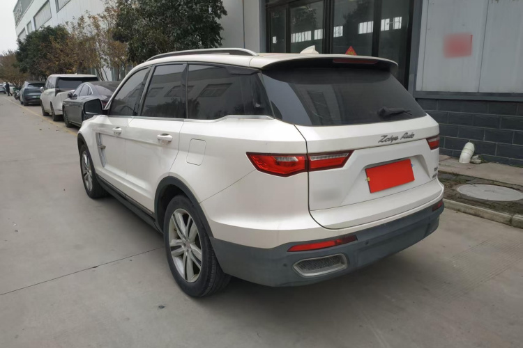 众泰T800 2018款 2.0T 自动尊贵智联型 7座车身外观6005