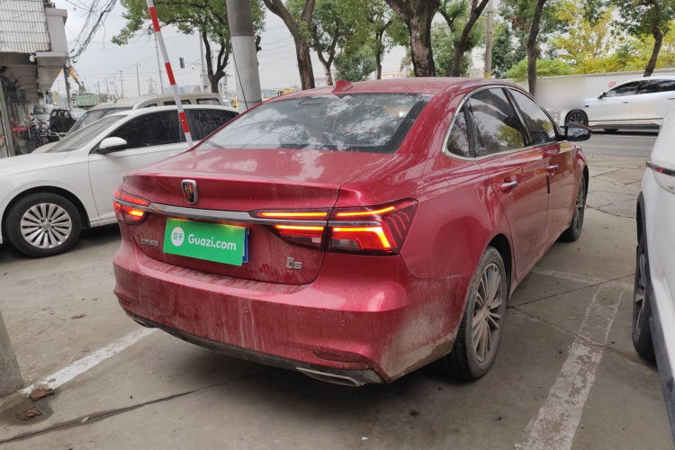 荣威i6 2019款 PLUS 1.6L CVT 4G互联旗舰大赞版车身外观7