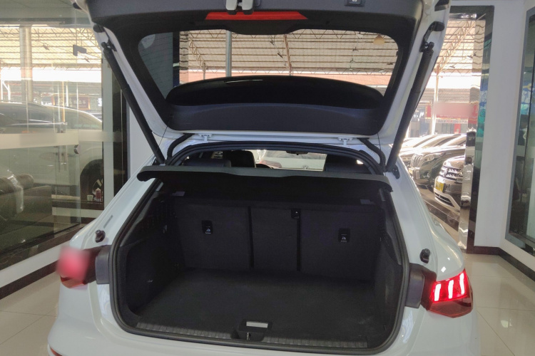 奥迪A3 2021款 Sportback 35 TFSI 时尚运动型机舱底盘23