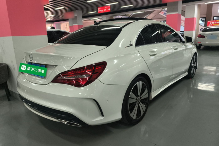 奔驰CLA 2017款 改款 CLA 200 时尚型车身外观7