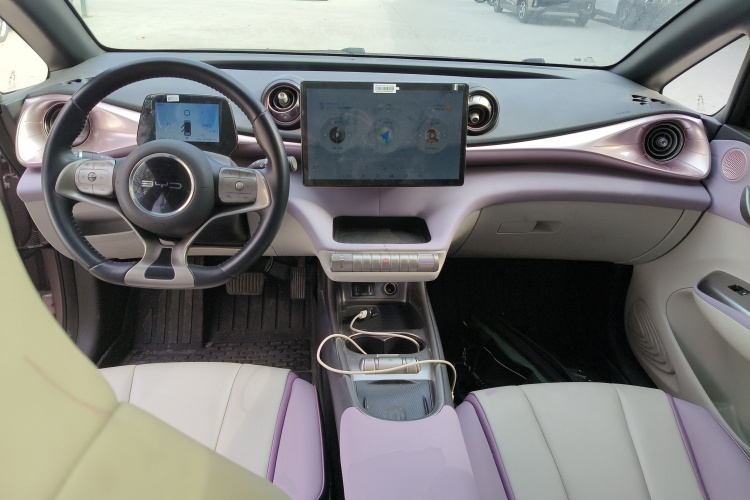 比亚迪 海豚 2021款 405km 时尚版中控内饰7002