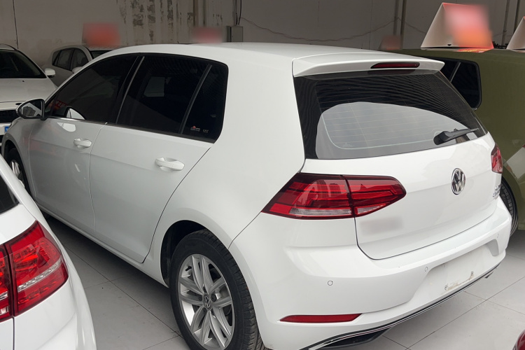 大众 高尔夫 2018款 230TSI 手动舒适型车身外观6005