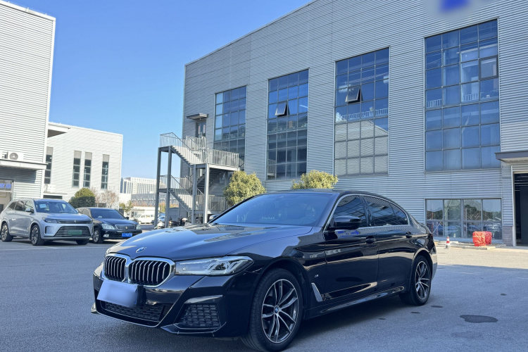 宝马5系 2022款 改款 525Li M运动套装车身外观6004