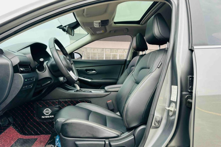 日产 轩逸 2022款 1.6L XL CVT悦享版中控内饰7005