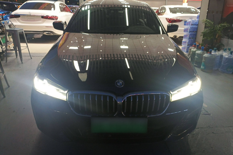 宝马5系新能源 2022款 改款二 535Le 先锋版M运动套装车身外观6001