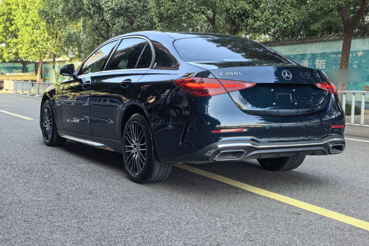 奔驰C级 2025款 改款 C 260 L 运动版车身外观6004