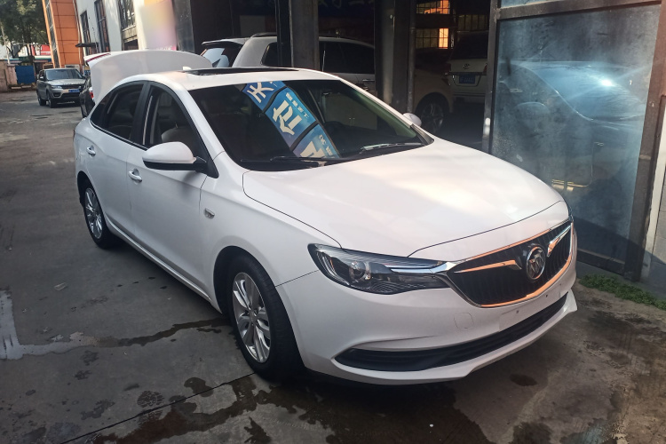 别克 英朗 2018款 15T 双离合精英型 国V车身外观3