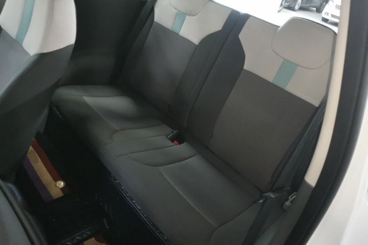 长安启源 长安Lumin 2022款 155km 清甜款中控内饰21