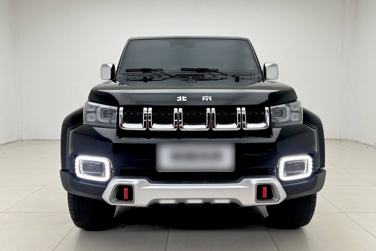 北京BJ40 2020款 2.0T 自动四驱城市猎人版侠客型车身外观6004