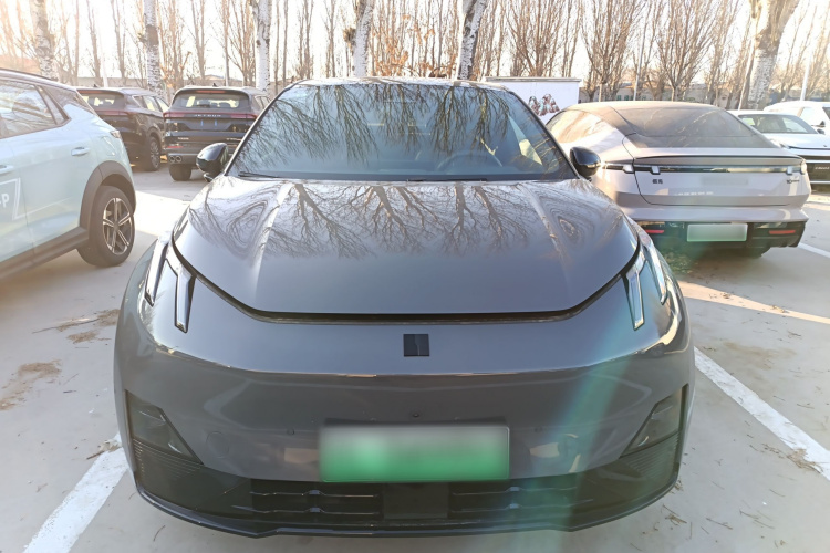 领克Z20 2025款 530km 后驱Max车身外观2