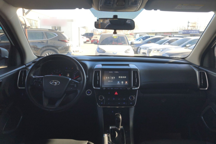 北京现代ix35 2020款 2.0L 自动两驱智勇·畅享版中控内饰7002