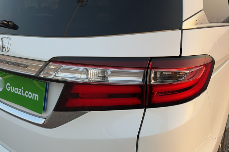 本田 奥德赛 2015款 2.4L 至尊版车身外观6011
