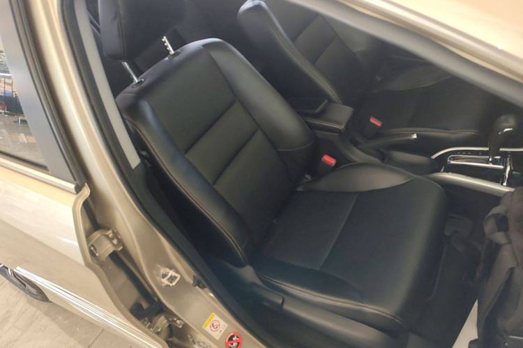 本田 凌派 2016款 1.8L CVT豪华版局部细节41