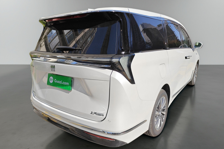 别克GL8新能源 2026款 陆尊 尊享版车身外观7