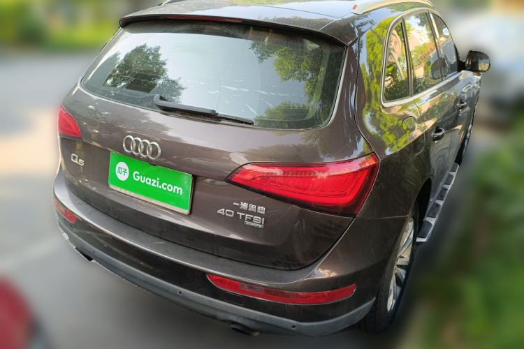 奥迪Q5 2013款 40 TFSI 进取型车身外观6005