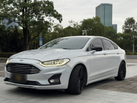 福特 蒙迪欧 2018款 EcoBoost 180 智控时尚型 国VI