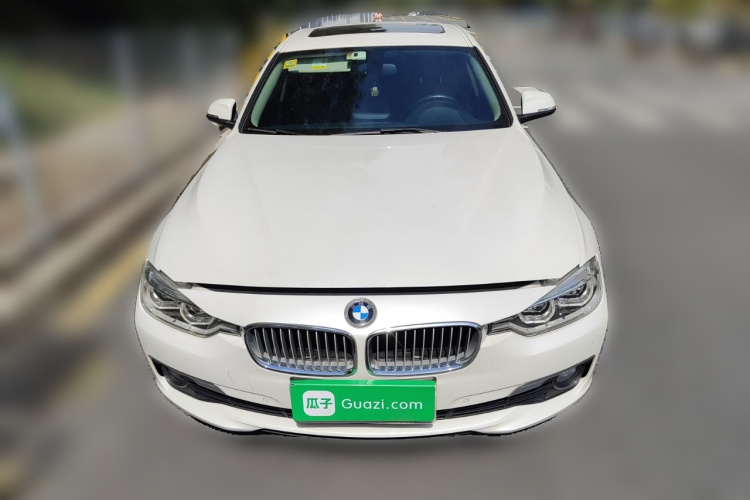 宝马3系 2018款 320Li 时尚型车身外观2