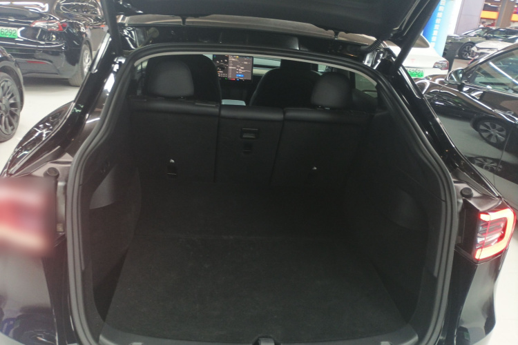 特斯拉 Model Y 2022款 改款 后轮驱动版机舱底盘23