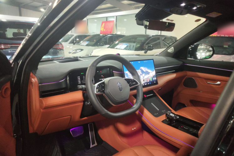 鸿蒙智行 问界M7 2024款 1.5T 智驾后驱Ultra版 6座中控内饰7002