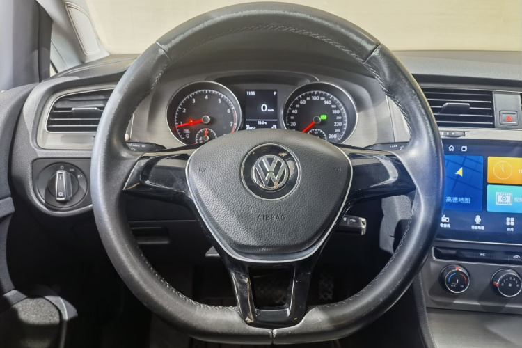 大众 高尔夫 2016款 1.6L 自动舒适型中控内饰7006