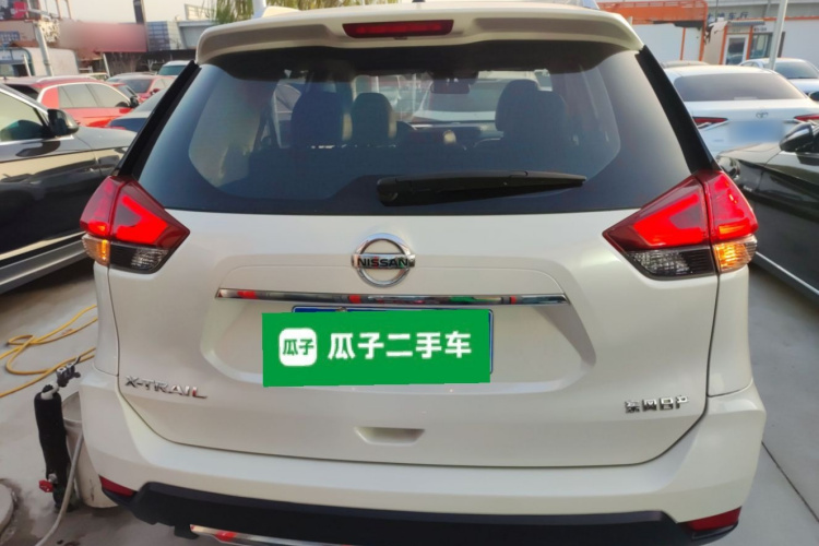 日产 奇骏 2021款 2.0L CVT 2WD XL Premium智联尊享版车身外观6