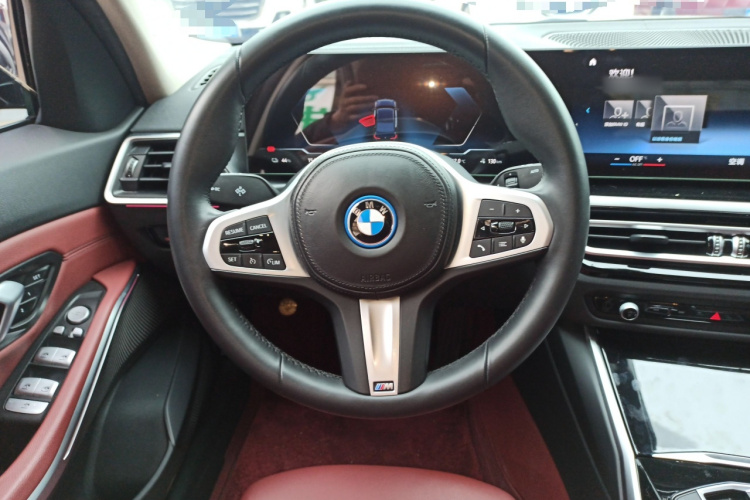 宝马i3 2022款 eDrive 35 L中控内饰13