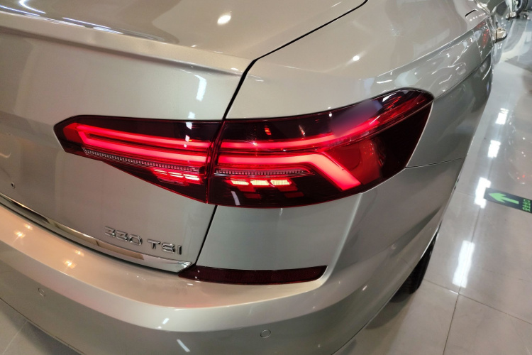 大众 帕萨特 2019款 330TSI 豪华版 国VI车身外观6006