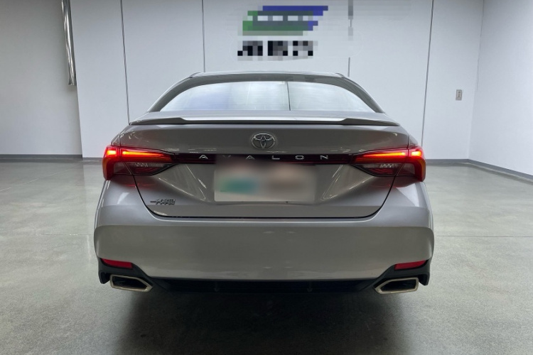 丰田 亚洲龙 2019款 2.5L 进取版 国VI车身外观6005