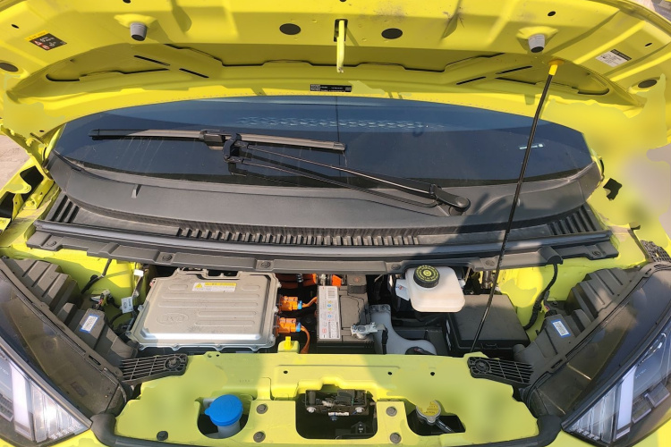 比亚迪 海鸥 2024款 荣耀版 305km 活力版机舱底盘24