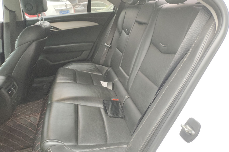 凯迪拉克ATS-L 2017款 28T 时尚型中控内饰21