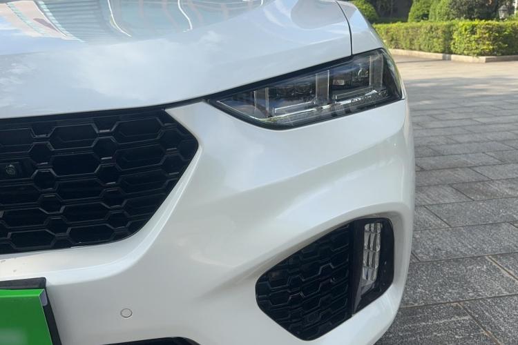 魏牌 VV7 2017款 2.0T 旗舰型车身外观36