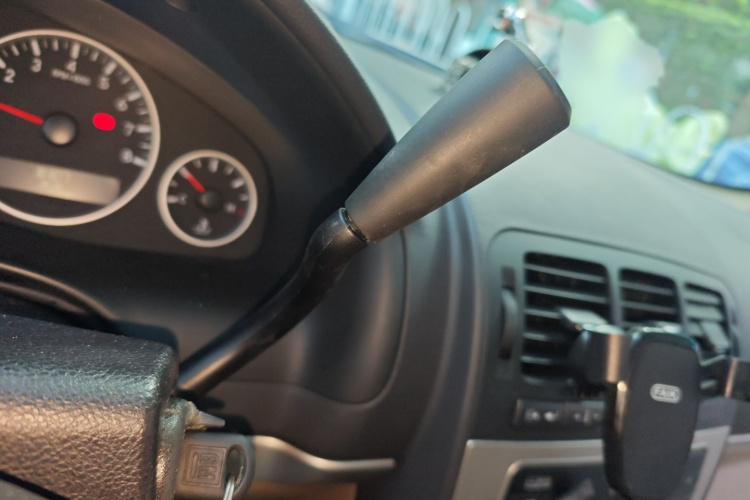 别克GL8 2014款 2.4L 行政版局部细节18