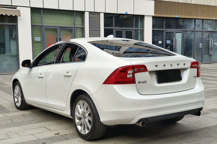 沃尔沃S60(进口) 2014款 T5 智逸版车身外观6006