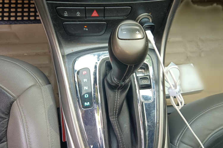 雪佛兰 迈锐宝 2012款 2.0L 自动豪华版局部细节18