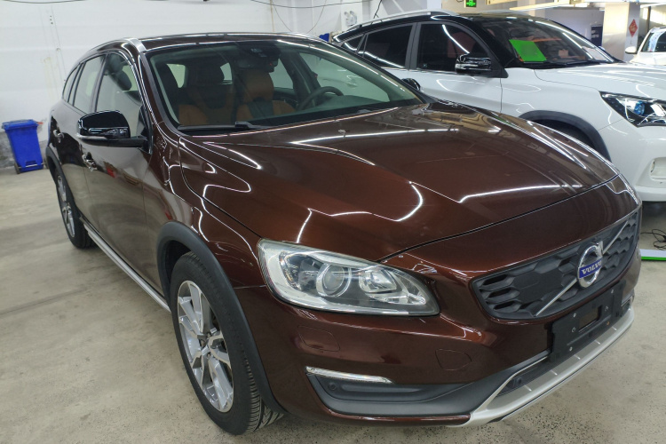 沃尔沃V60 2016款 Cross Country T6 AWD车身外观6002