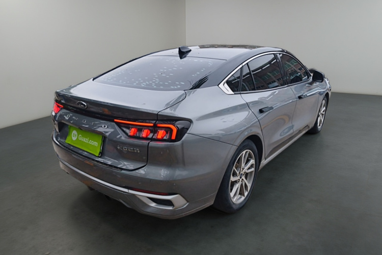 福特 蒙迪欧 2022款 EcoBoost 245 豪华型车身外观7