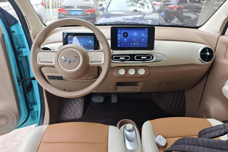 五菱汽车 宏光MINIEV 2025款 四门版 臻享款中控内饰12