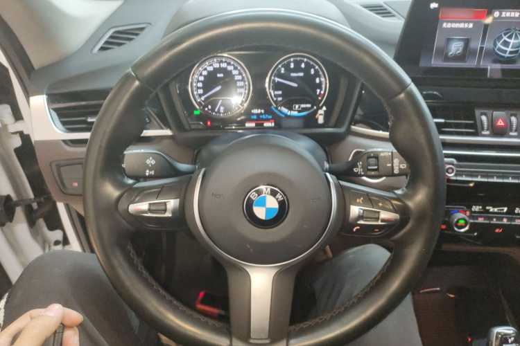 宝马X1 2021款 sDrive20Li 尊享型局部细节13