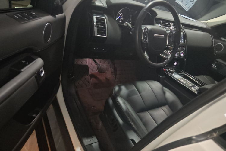 路虎 发现 2017款 3.0 SC V6 S中控内饰20