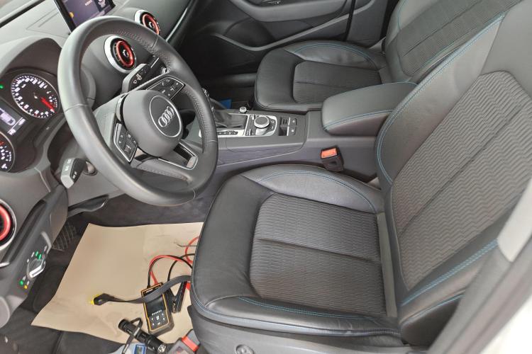 奥迪A3 2019款 Limousine 35 TFSI 时尚型 国V中控内饰19