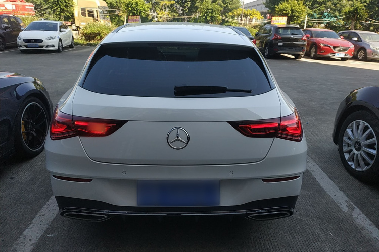 奔驰CLA 2022款 改款 CLA 200 猎跑车车身外观6