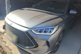 比亚迪 宋PLUS新能源 2021款 DM-i 51KM 尊荣型