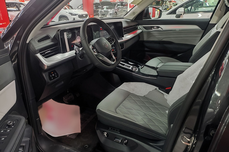 大众 揽巡 2025款 380TSI 四驱R-Line巡游 众享款中控内饰7002