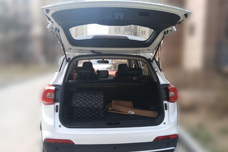 宝骏510 2017款 1.5L 自动时尚型中控内饰23