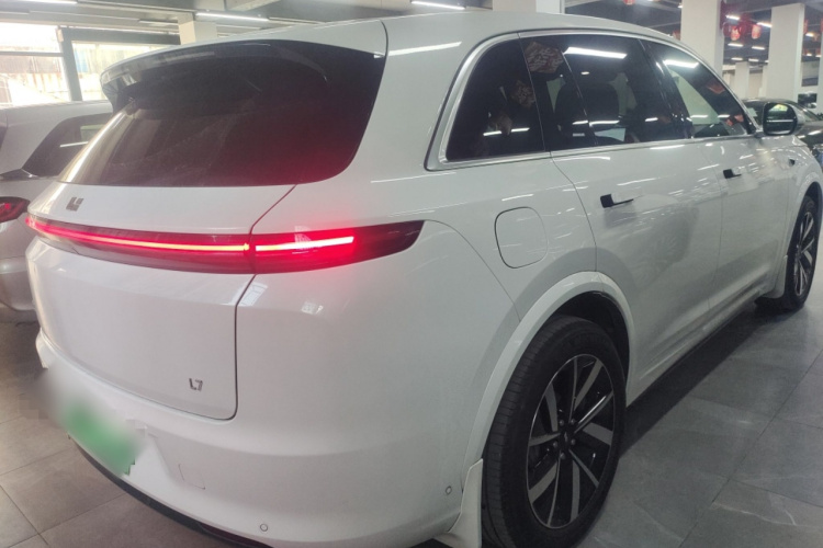 理想汽车 理想L7 2023款 Air车身外观6