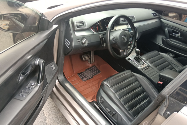 一汽-大众CC 2013款 1.8TSI 尊贵型中控内饰20