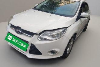 福特 福克斯 2012款 两厢 1.6L 自动风尚型